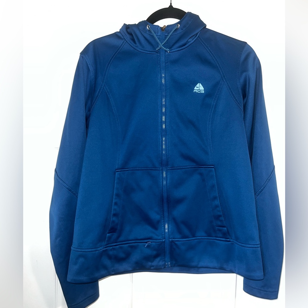 Nike ACG Jacket Hoodie Thermal Soft Shell. Women’s MEDIUM